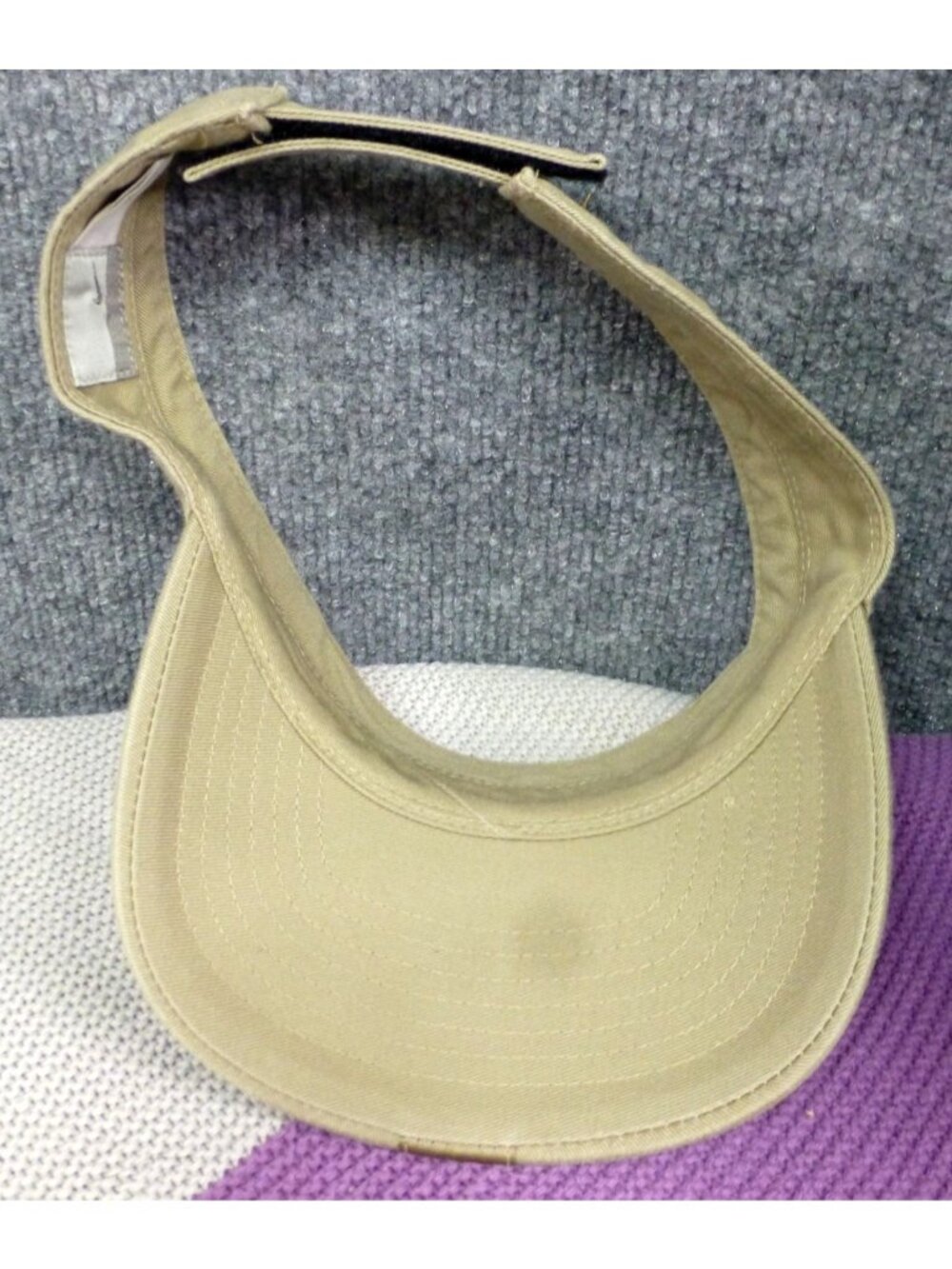 Nike Pro Classics Khaki Adjustable Sports Visor Hat With Navy Embroidered Logo - Picture 9 of 10